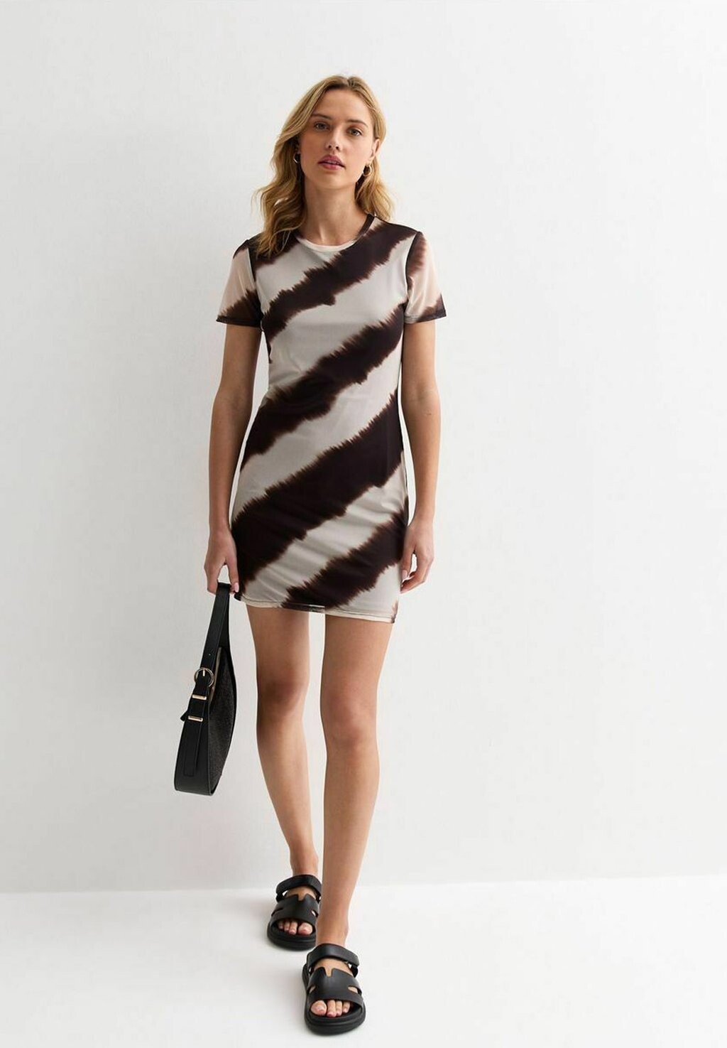 

Платье-футляр Bodycon New Look, коричневый