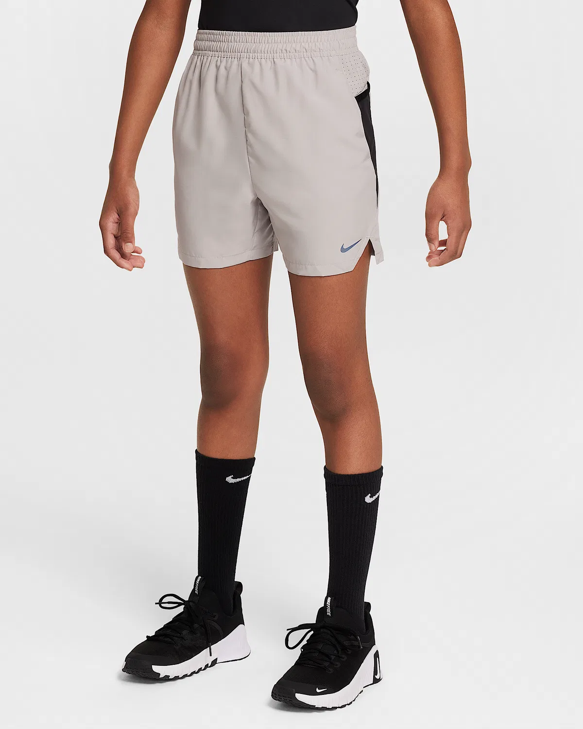 Детские шорты Nike Dri-FIT Woven Big Kids' Multi Tech, College Grey/Black
