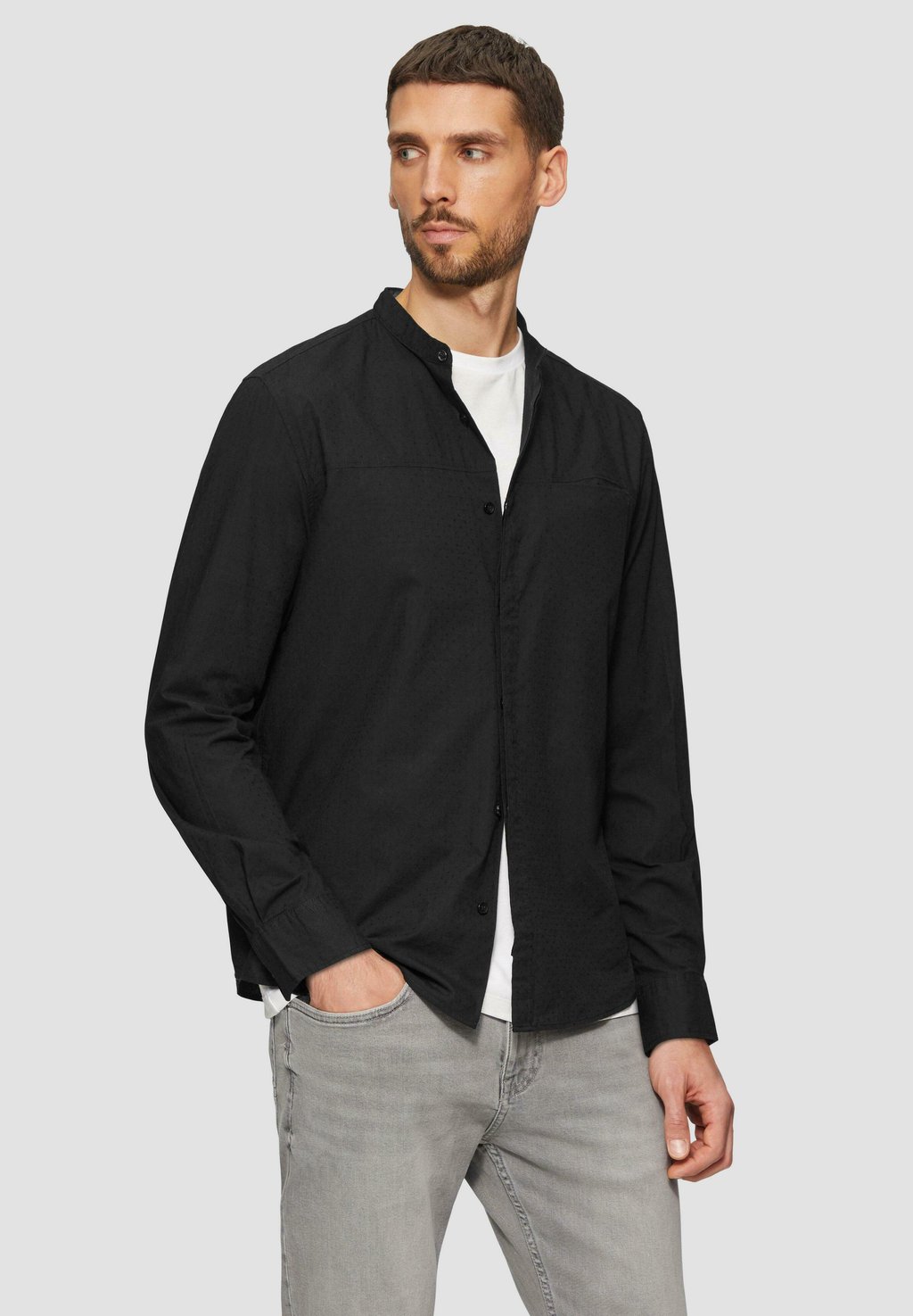 

Рубашка REGULAR FIT MIT STRUKTUR s.Oliver, черный
