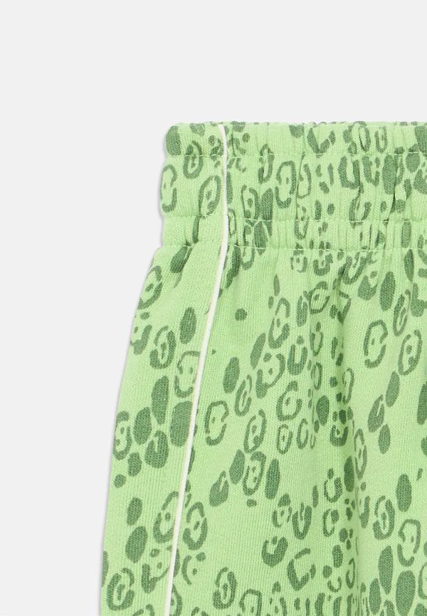 Миниатюрные спортивные штаны унисекс с леопардовым принтом Mini Rodini, Green — фото 3