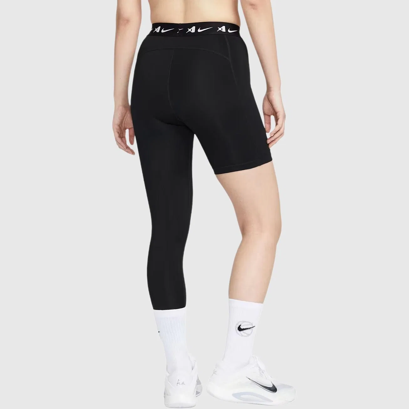 Женские баскетбольные шорты Dri Fit Nike, Black — фото 3