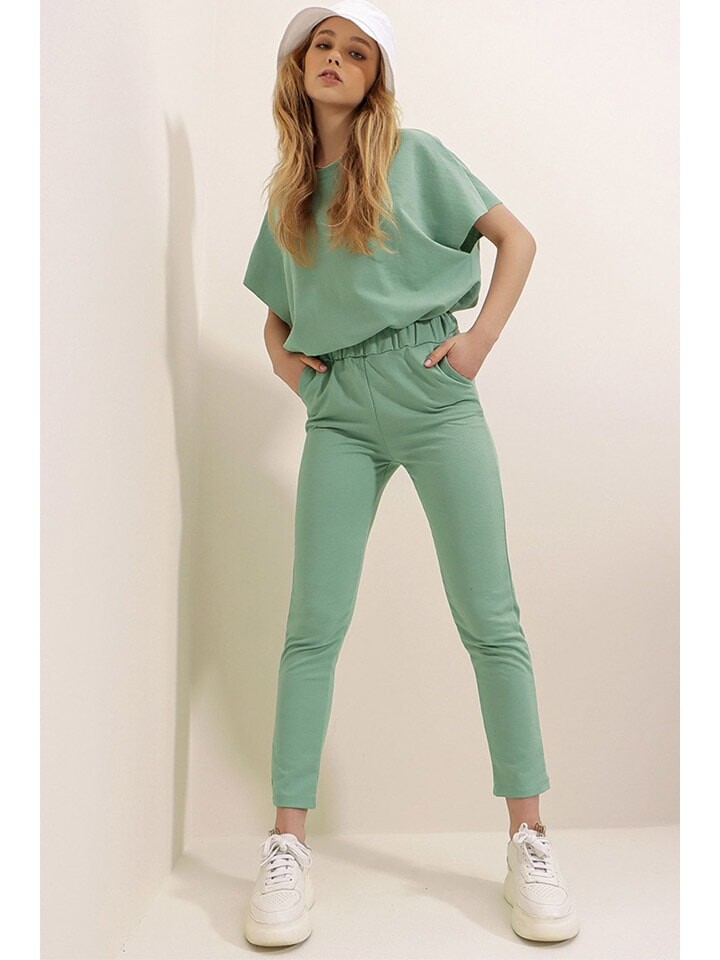 

Футболка Trend Alacati 2tlg Outfit Trend Alaçat Stili, зеленый