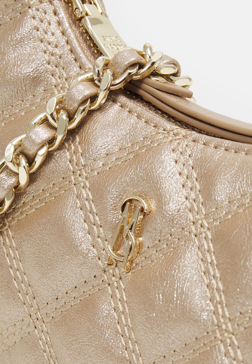 

Сумка BWINKY Steve Madden, золотой