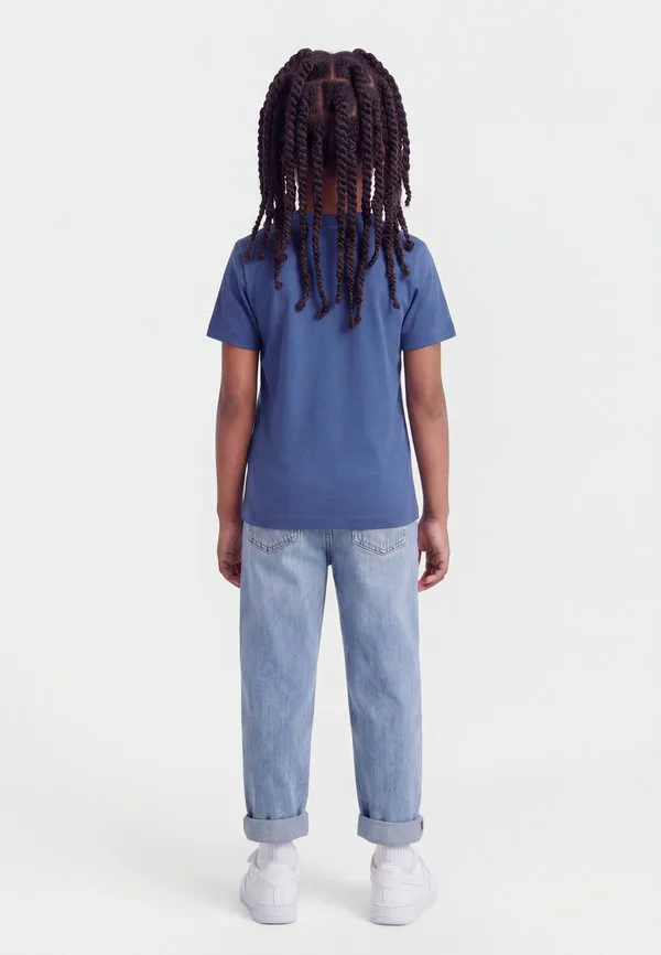 Футболка унисекс tee futura Nike Sportswear, Mystic Navy — фото 2