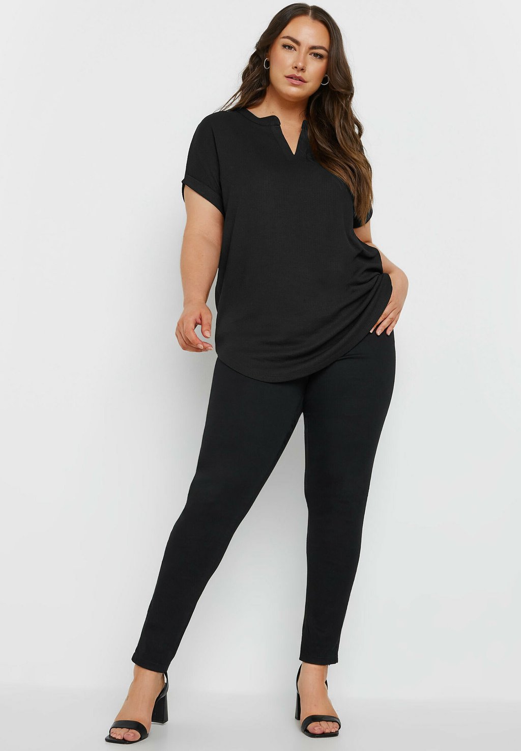 

Блуза TEXTURED NOTCH NECK Yours Clothing, антрацит