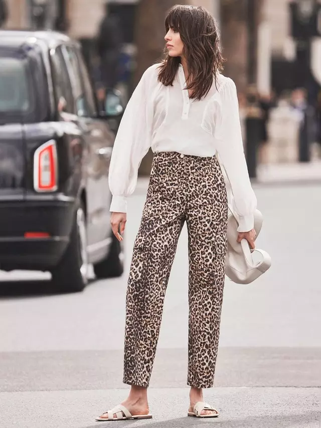 

Джинсы Mint Velvet Leopard Print Straight Cargo, коричневый