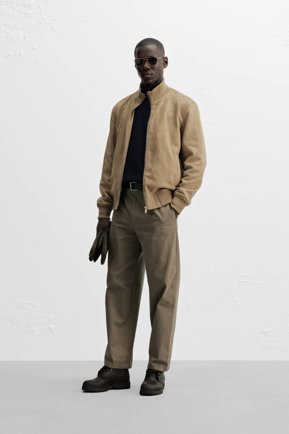 

Куртка из искусственной замши ZARA, бежевый
