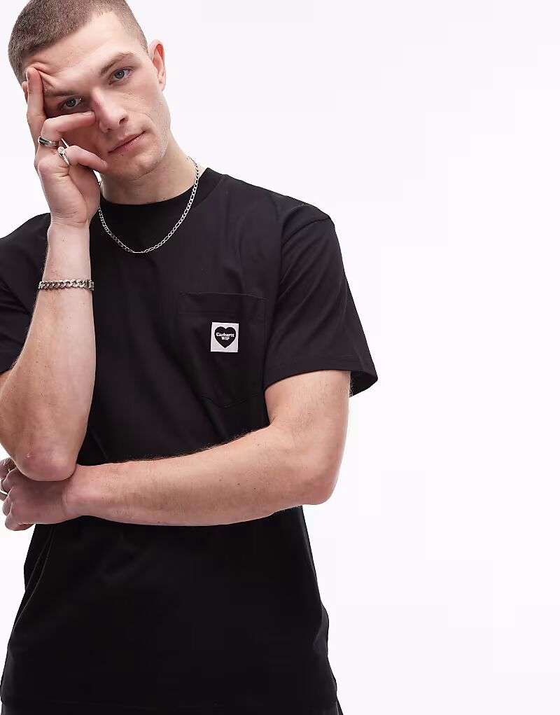 

Футболка Carhartt WIP с карманом в виде сердца черного цвета