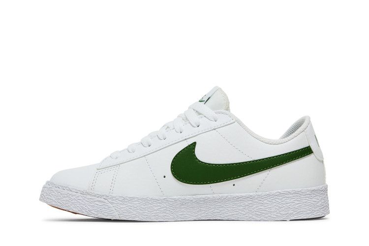 Кроссовки Nike Blazer Low GS 'White Forest Green', белый — фото 4