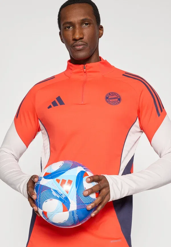 Футболка тренировочная Adidas Performance Fc Bayern 2025/2026 Tiro25 Competition Training Top Club Wear, красная — фото 4