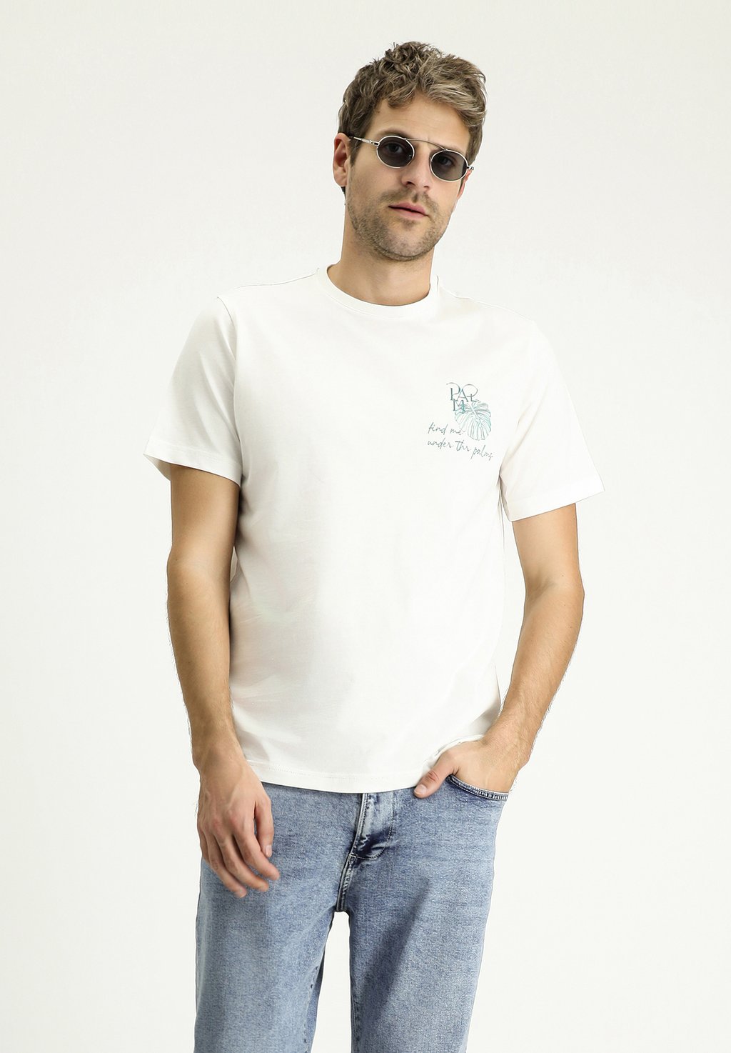 

Футболка с принтом CREW NECK REGULAR FIT Kigili, молочный