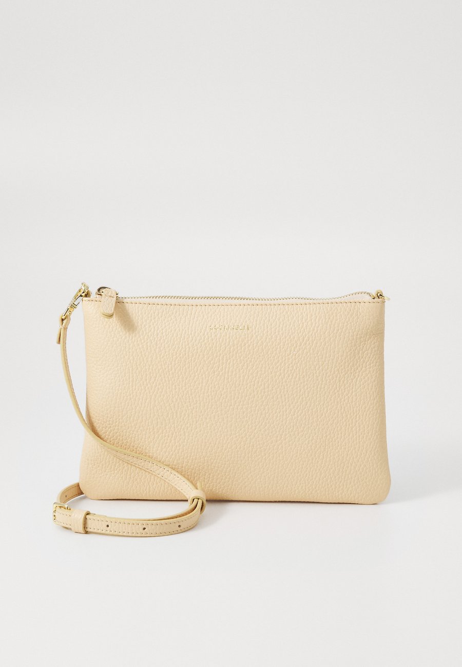 

Сумка кросс-боди Coccinelle Cross body bag, Betulla/Beige