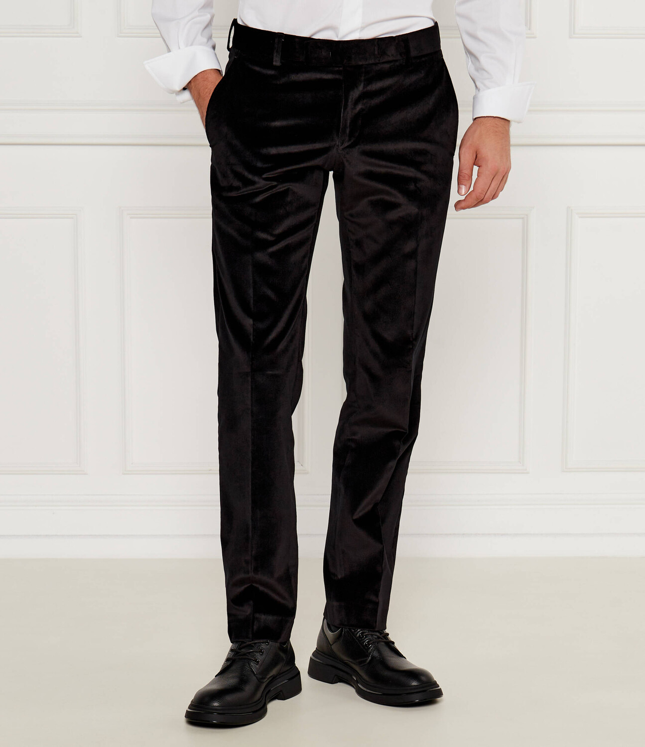 

Брюки Karl Lagerfeld COSMOS Regular Fit, черный