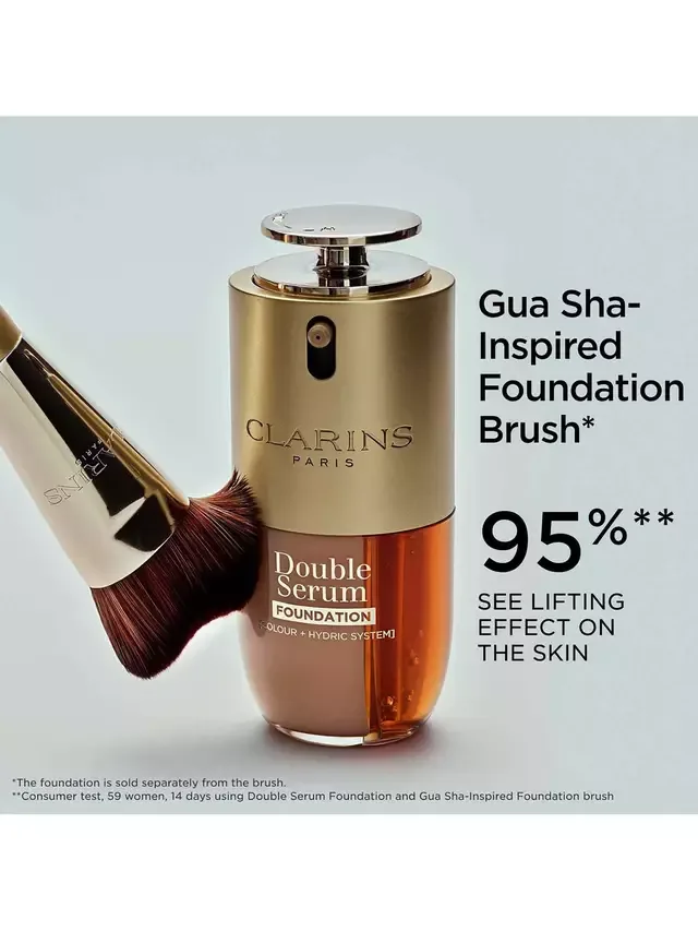 Крем для лица Clarins — Кисть для нанесения тонального крема, вдохновленная техникой гуаша — фото 4