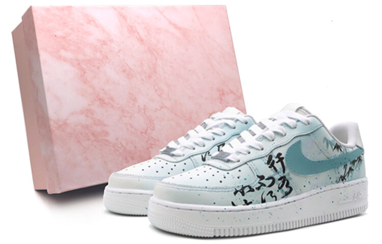 

Кроссовки Nike Air Force 1, белый/голубой