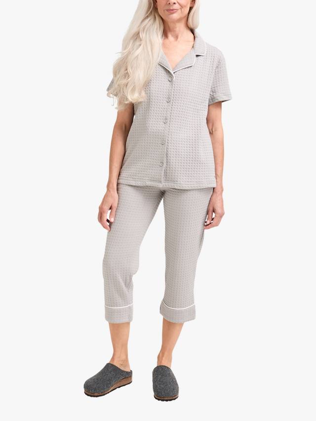 

Роскошный костюм из вафельной ткани с пуговицами укороченный комплект пижамы Pretty You London, Grey