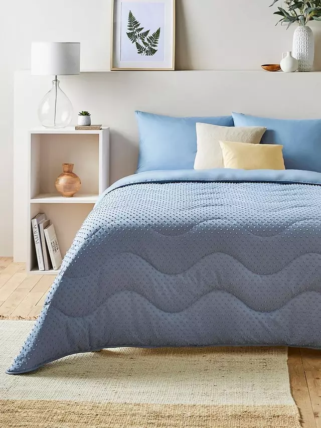 

Пододеяльник и наволочка Night Lark Tufted Dots Coverless, цвет dusk blue