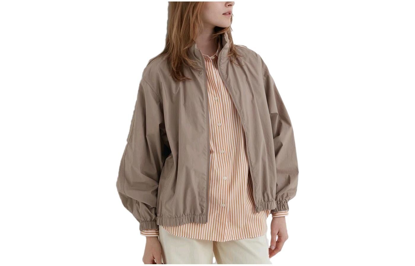 

UNIQLO Женская куртка, цвет Roasted chestnut brown
