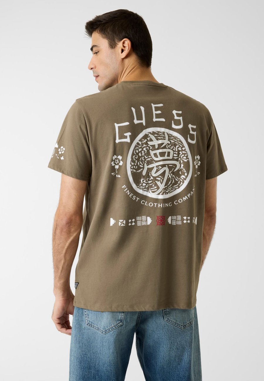 

Футболка Guess BEDRUCKTES, Olivgrün/Olive, Хаки, Футболка Guess BEDRUCKTES, Olivgrün/Olive