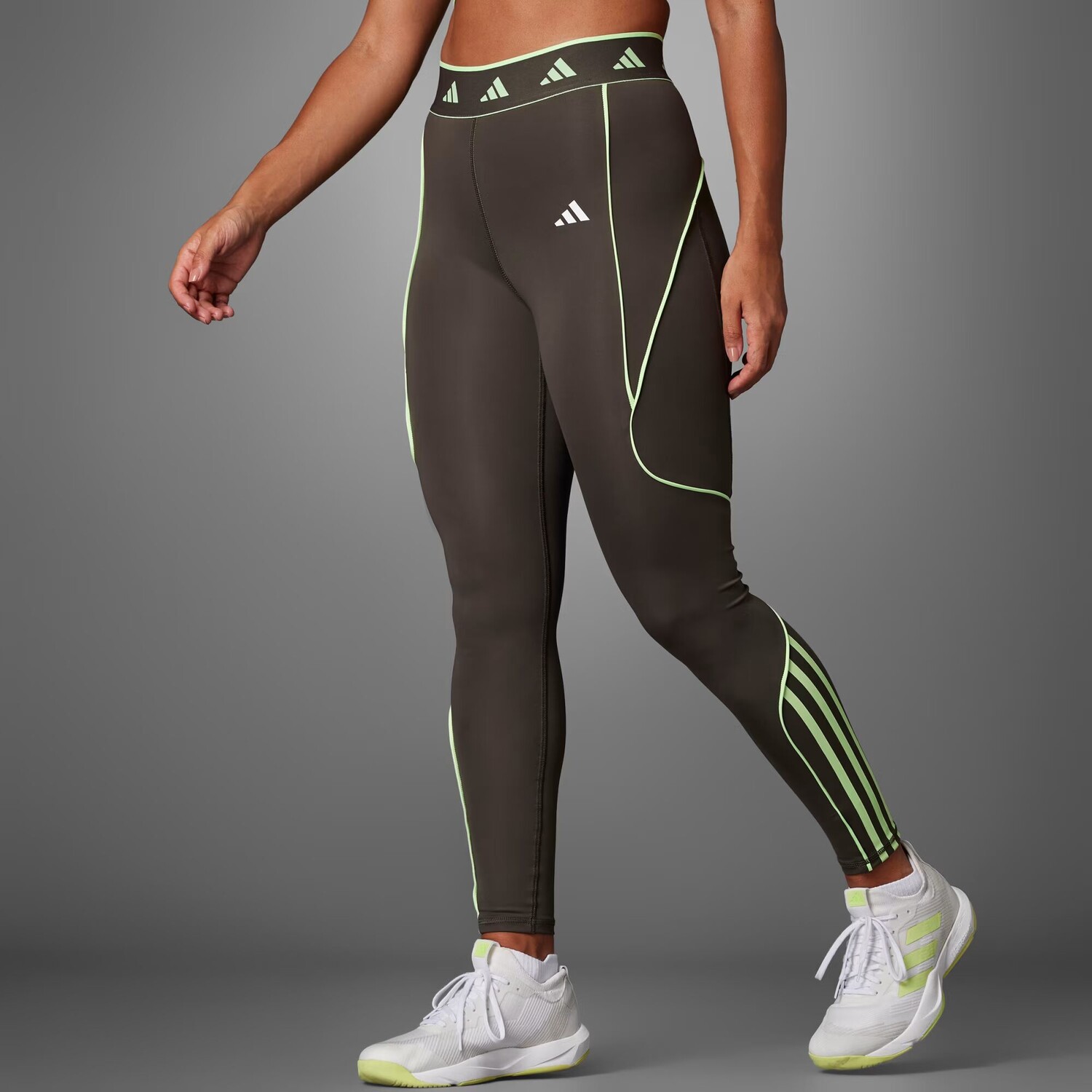 

Полноразмерные леггинсы Hyperglam Color Pop Adidas, цвет Shadow Olive/Green Spark