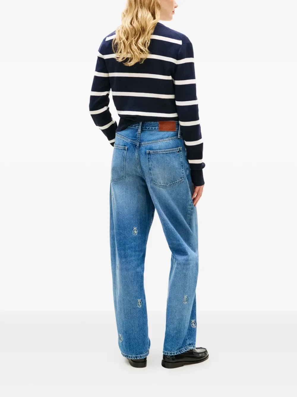 Джинсы barrel-leg со средней посадкой и вышитым гербом Tommy Hilfiger, синий — фото 3