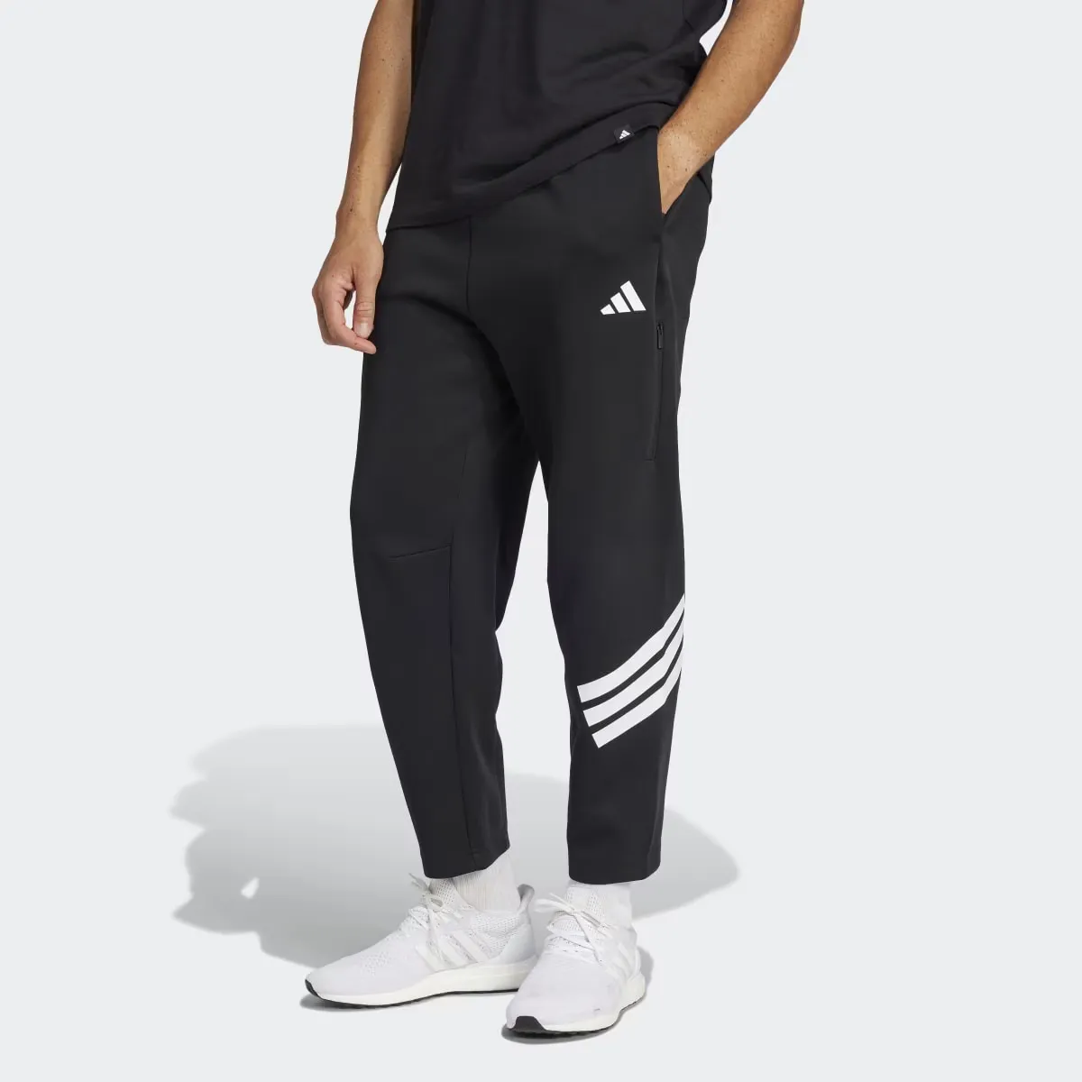 

Мужские брюки Adidas Future Icons Карман 3 полоски, чёрный