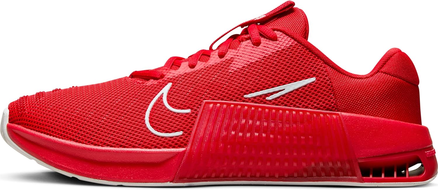 

Мужские кроссовки Nike Metcon 8, Red University Red Pure Platinum Gym Red