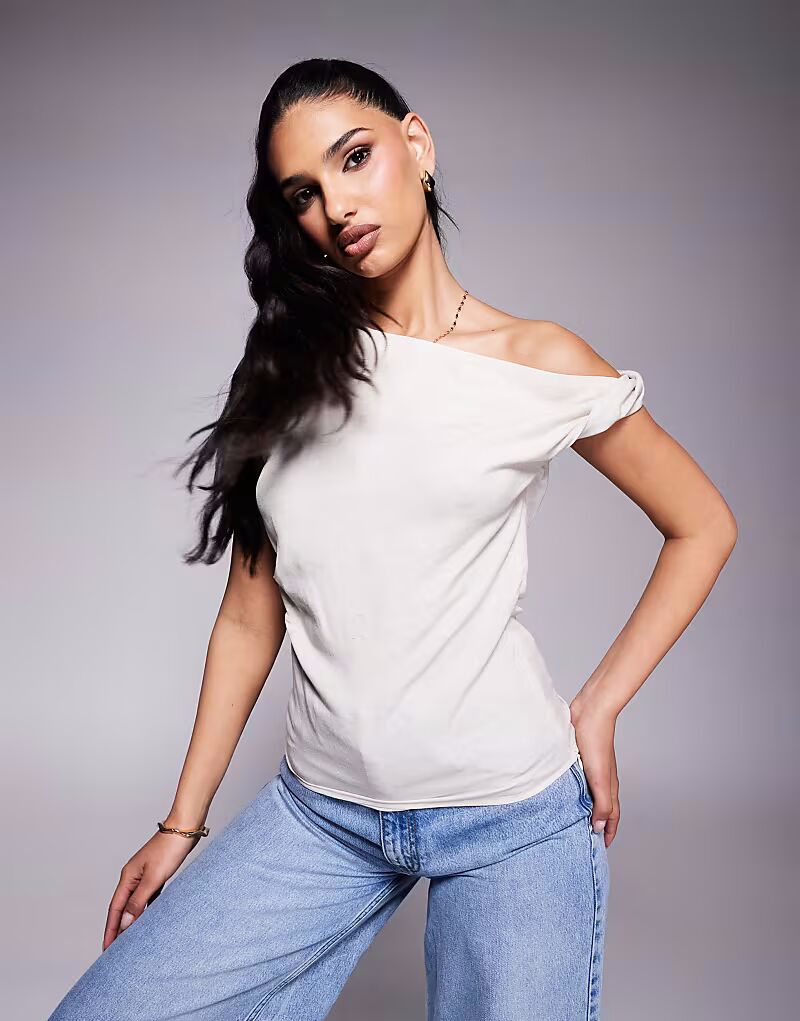 

Топ ASOS DESIGN на одно плечо с перекрученной отделкой из льняного материала