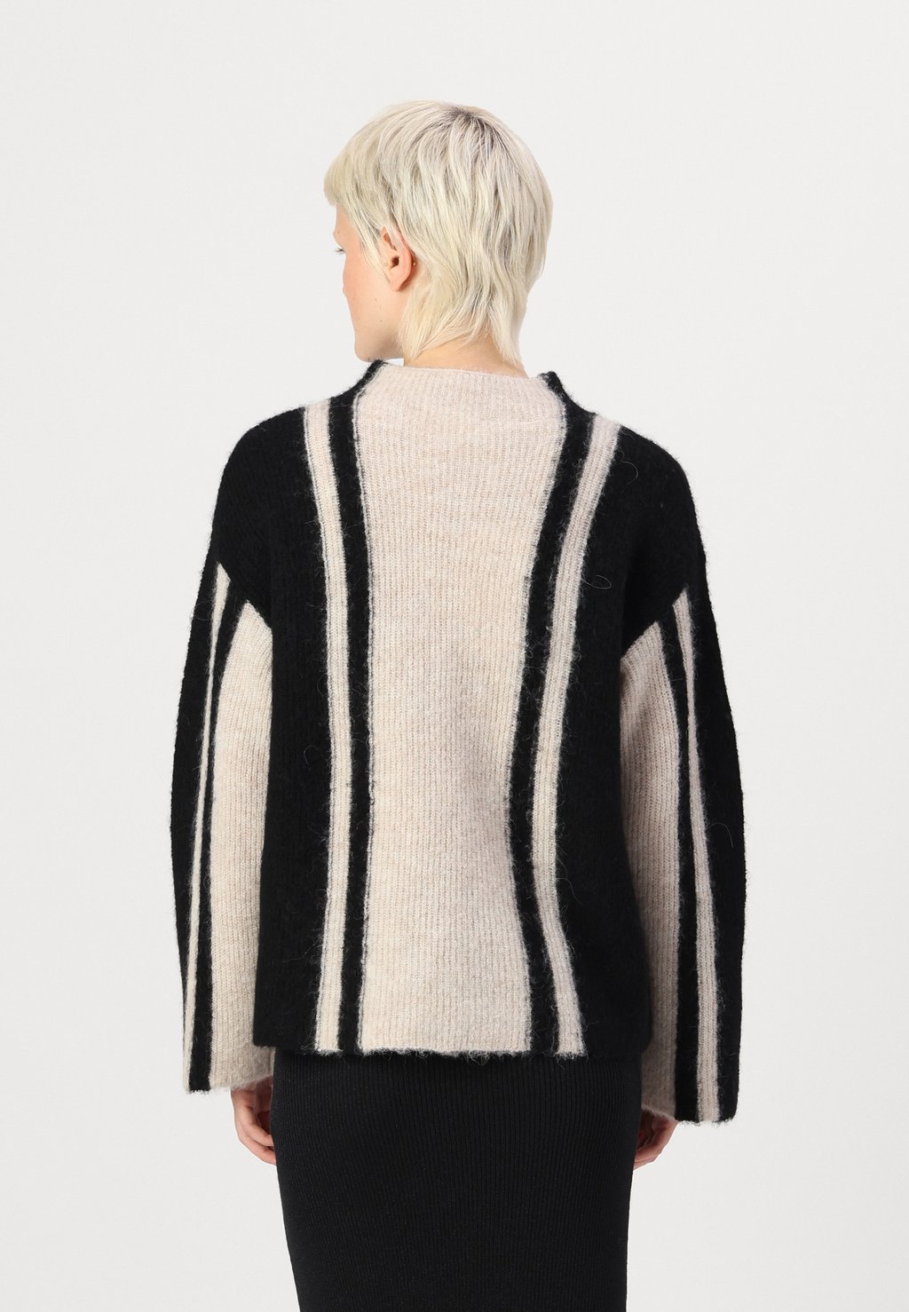 

Джемпер SLFLULU VERTICAL HIGH NECK Selected Femme, песочный