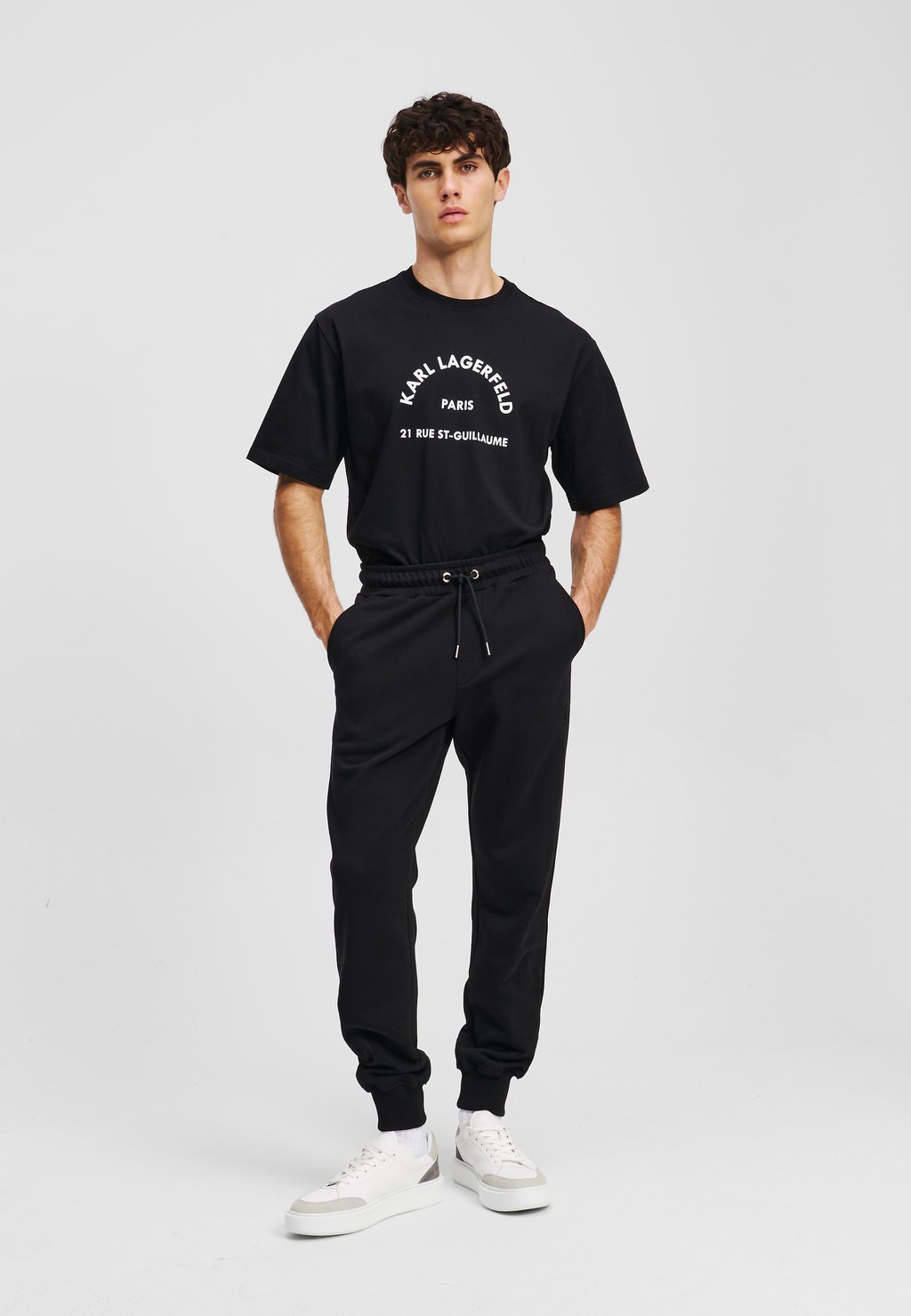 

Спортивные штаны KARL LAGERFELD, черный