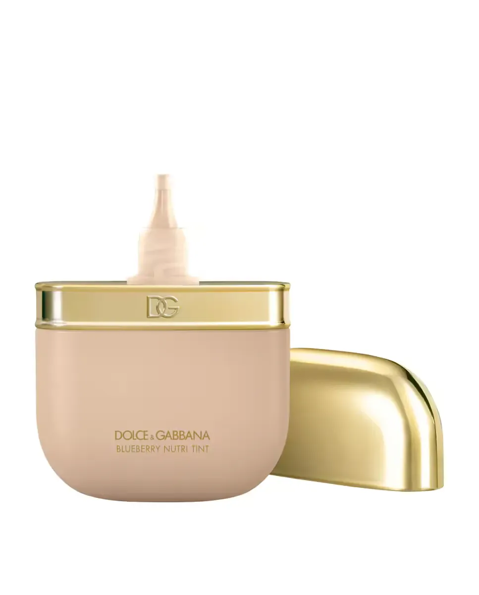 Тональная основа Blueberry Nutri-Tint Dolce & Gabbana, 7N
