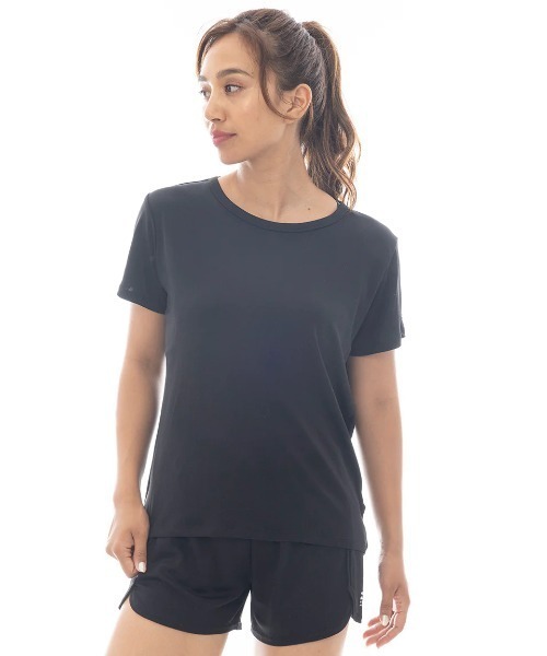 

Женская футболка Billabong с сетчатой вставкой и вырезом на спине, черный