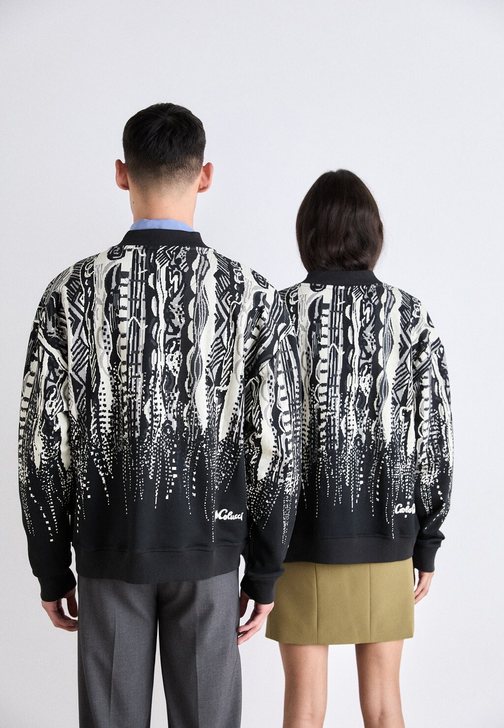 

Куртка-бомбер UNISEX Carlo Colucci, черный