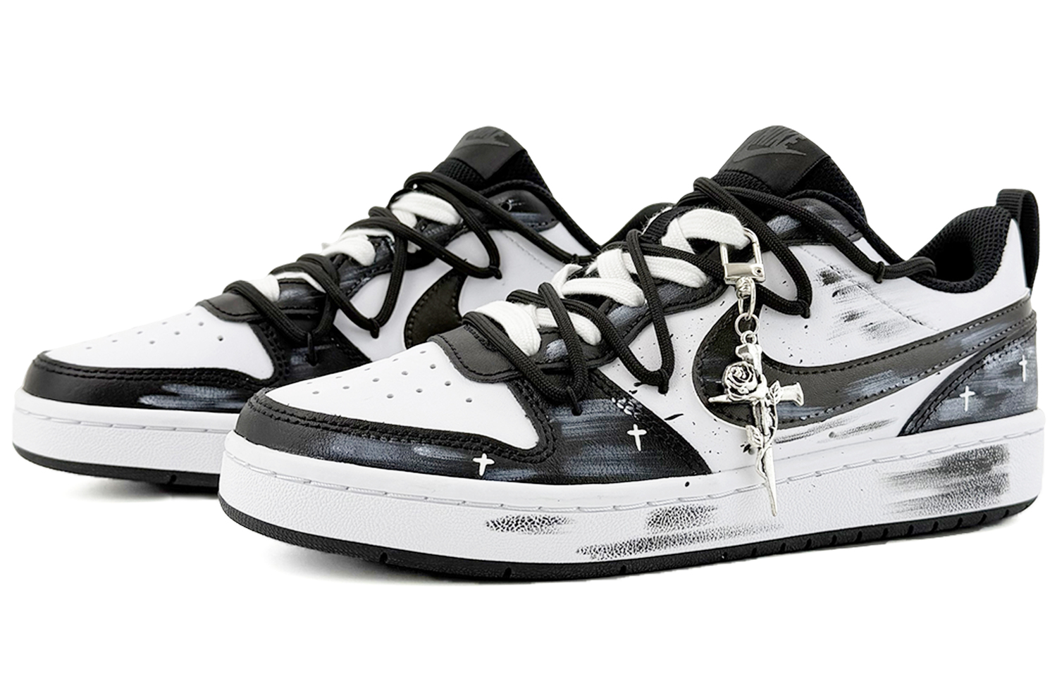 Nike Court Borough Sui Heart, Dark Night Rose Low top Kids' Skateboarding Shoes Black Gray Teenagers — фото 4