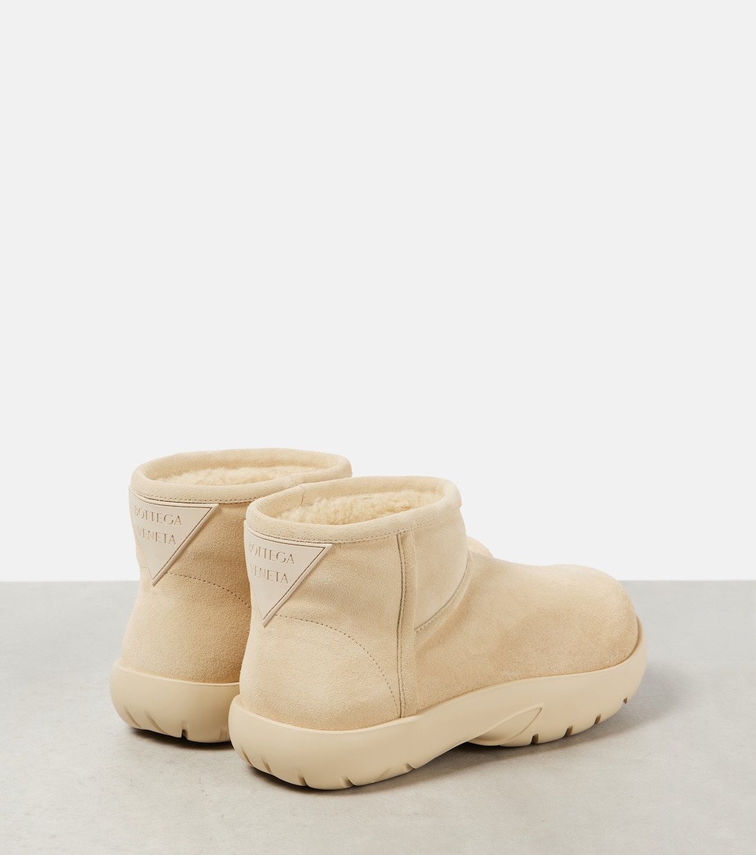 Мини-ботинки Snap на шнуровке с подкладкой из овчины Bottega Veneta, Porridge/Beige — фото 2