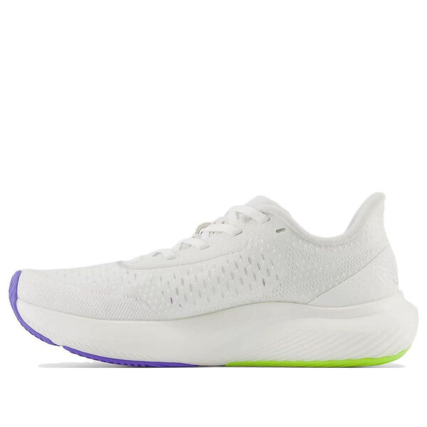 

Кроссовки fuelcell rebel v3 New Balance, белый