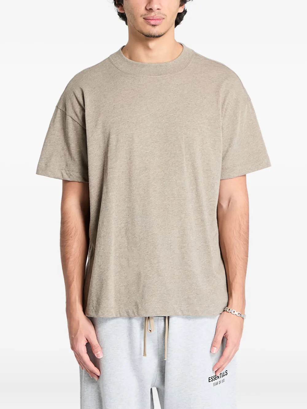 

Комплект из трех футболок Fear Of God Essentials, коричневый