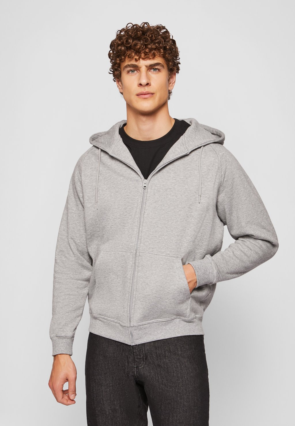 

Толстовка на молнии ZIP HOODY Urban Classics, серый