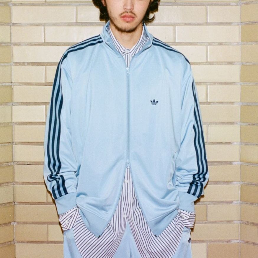 Спортивная куртка Adidas Track jacket (gender neutral), светло-голубой/черный — фото 3