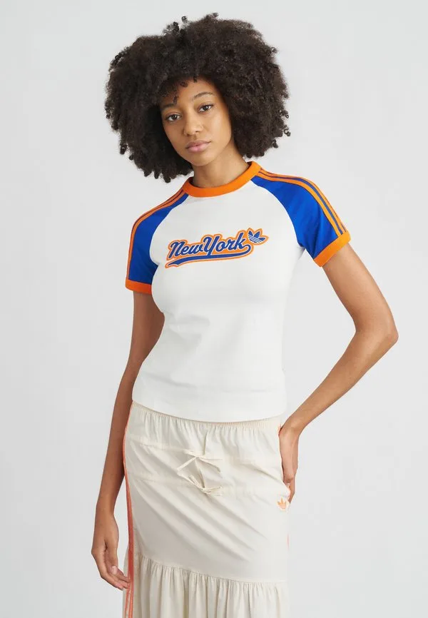 Футболка с городским принтом Adidas Originals, Cloud White