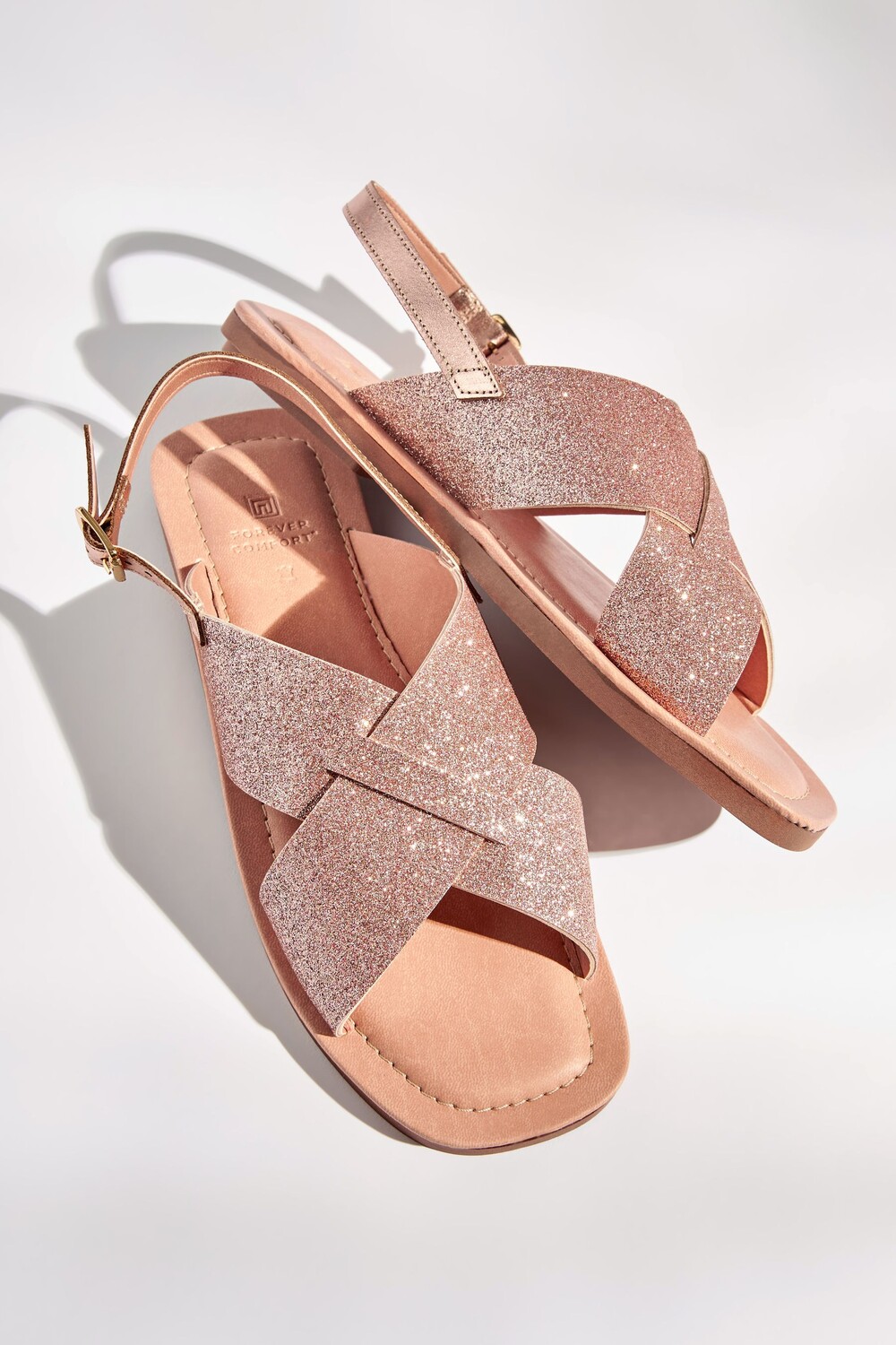 

Кожаные сандалии Forever Comfort с двумя ремешками Next, розовый