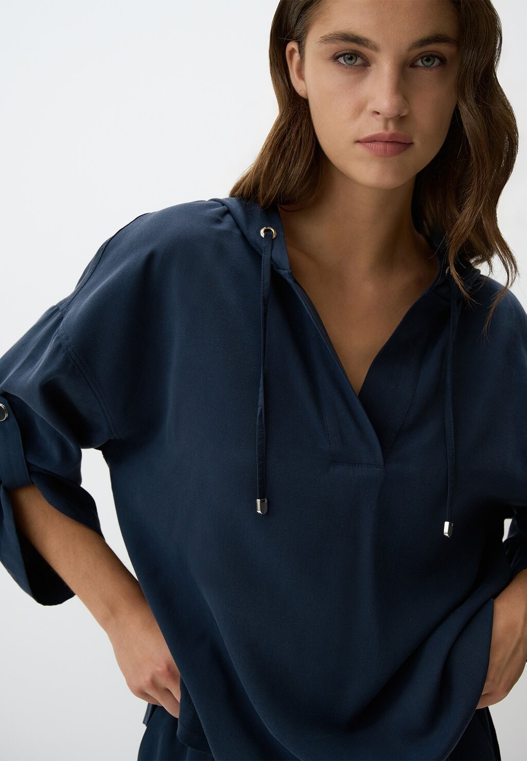 

Толстовка с капюшоном V-NECK Jimmy Key, темно-синий