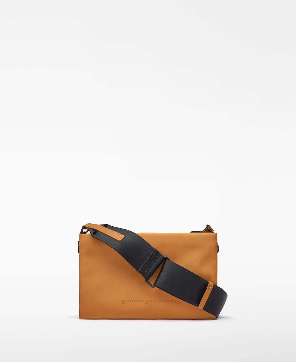 

Маленькая женская двухцветная нейлоновая сумка через плечо Adolfo Dominguez