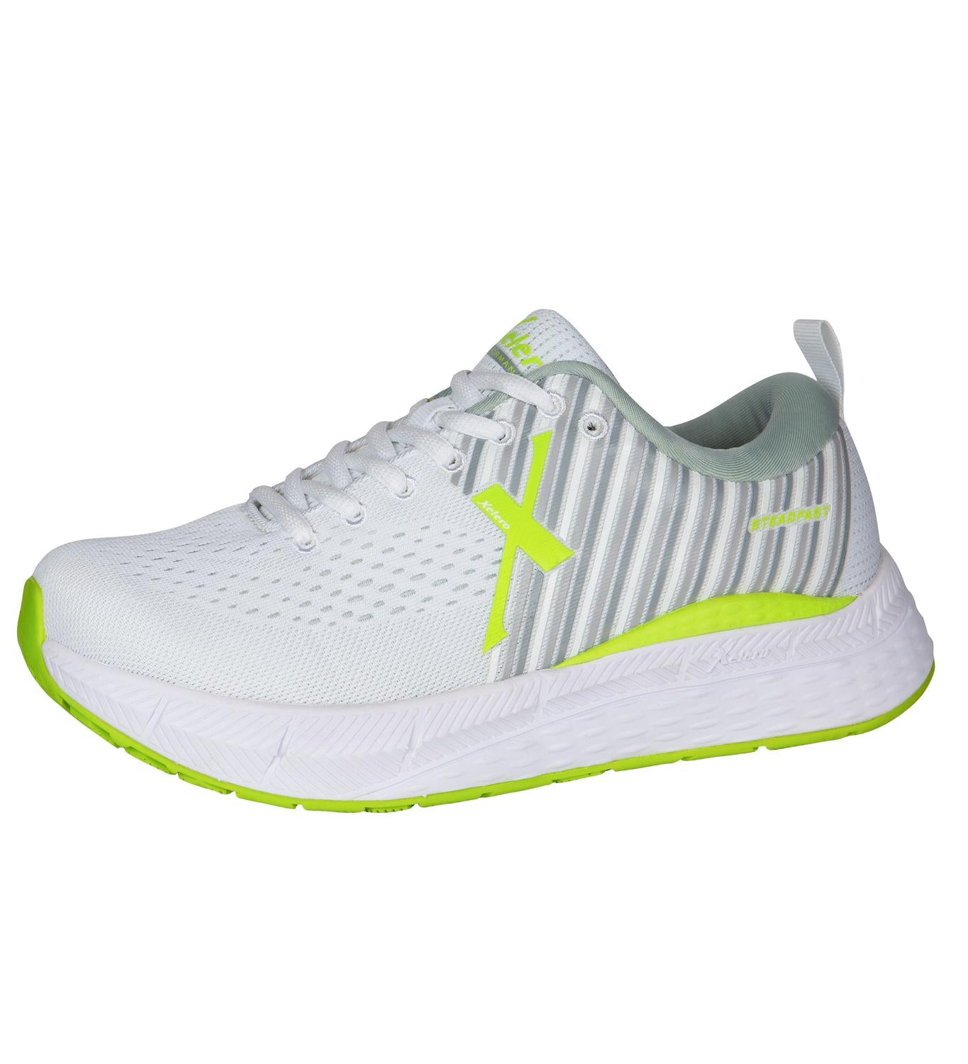 Кроссовки женские Steadfast Running - Средняя ширина в цвете Белый/киви Xelero