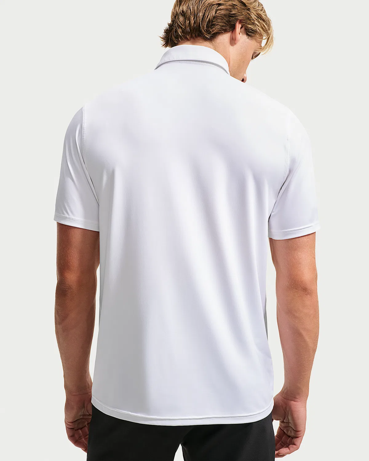 Мужское поло Nike Velocity Dri-FIT Chest Logo Golf, White/Black — фото 2