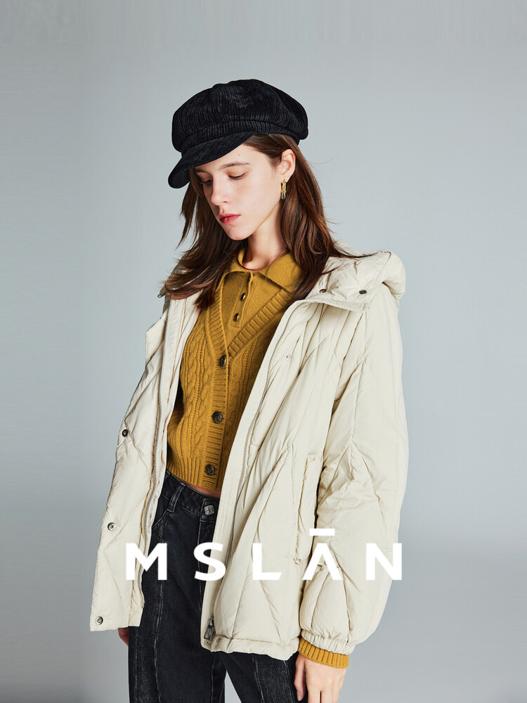 

Пуховик короткий Mslan с капюшоном, миндальный