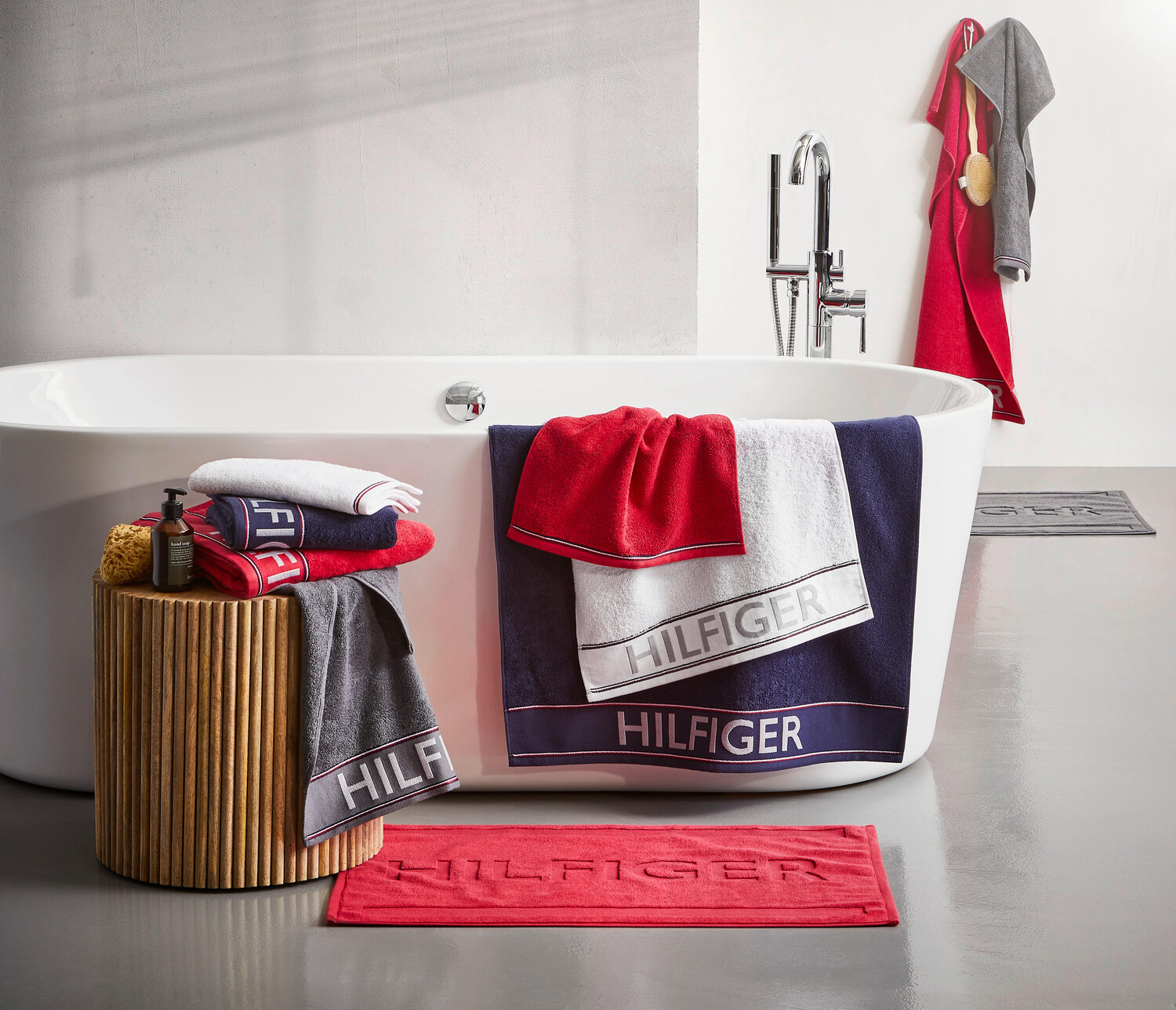 

Гостевое полотенце степень Tommy Hilfiger, красный