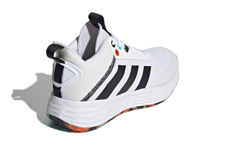 Баскетбольные кроссовки OwnTheGame 2.0 для детей, средние, белые/черные Adidas — фото 3