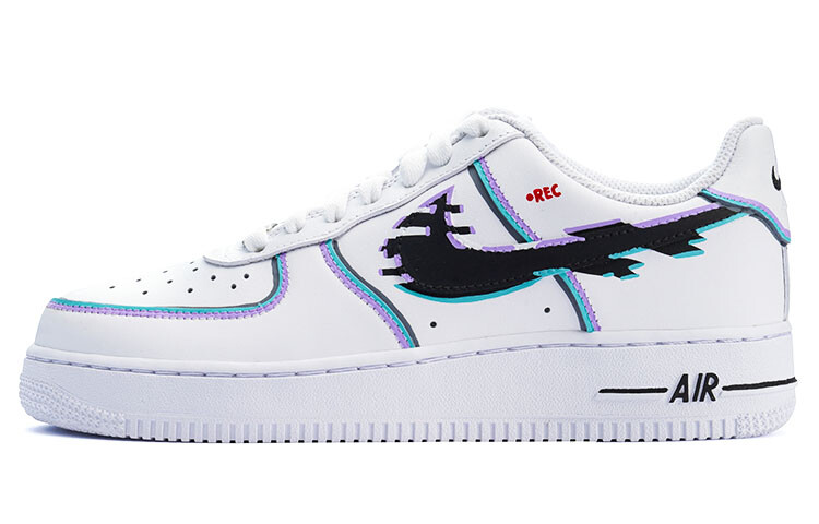 

Кроссовки Nike Air Force 1 Skateboard Shoes Women's Low-Top White Black