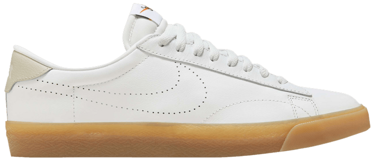 

Кроссовки Nike Tennis Classic AC 'White Light Orewood Gum', белый